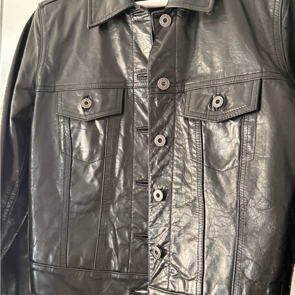 Vintage GAP Women's Black Leather Jacket - Picture 6 of 8